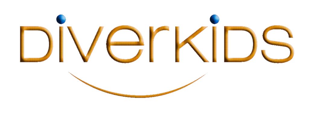 logo diverkids web letras oro